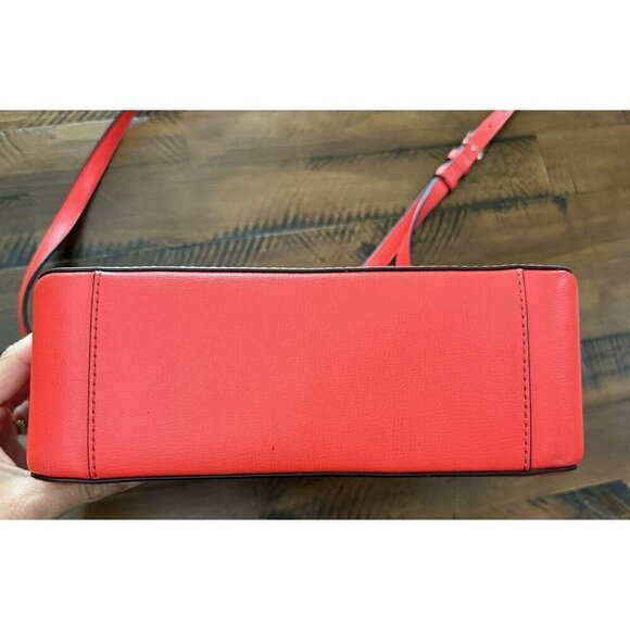 Kate Spade Leather Adel Medium Top Zip Crossbody Bag Red EUC - Picture 3 of 9